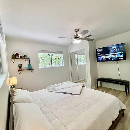 Canyon Lake River House Retreat-Location With Hot Tub Bagian luar foto